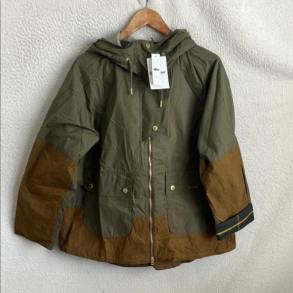 Barbour®‎ Hayley Showerproof jacket Size 4 Olive - Picture 2 of 9